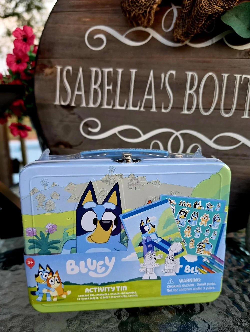 Bluey Embossed Tin Activity Set
